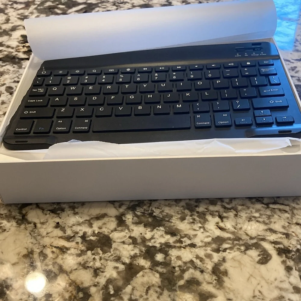 Apple iPad black 64GB 10th generation. Ipad not included.